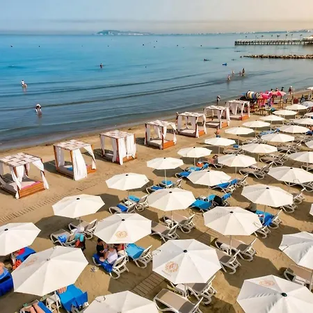 Eurofly Kastrati Empire 3* Golem (Tirana)